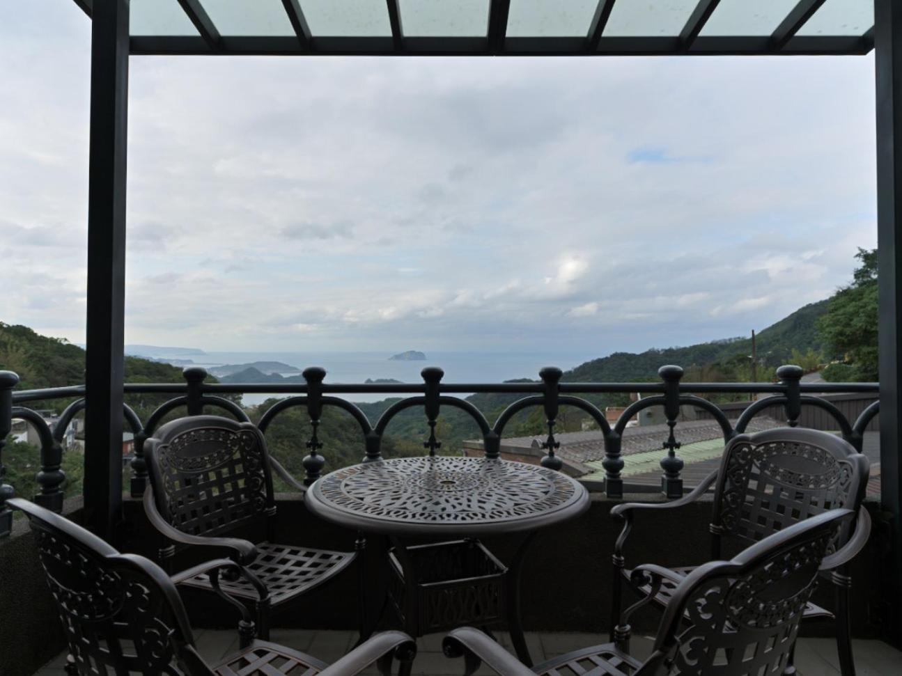 Daybreak Bed & Breakfast Jiufen Exterior photo